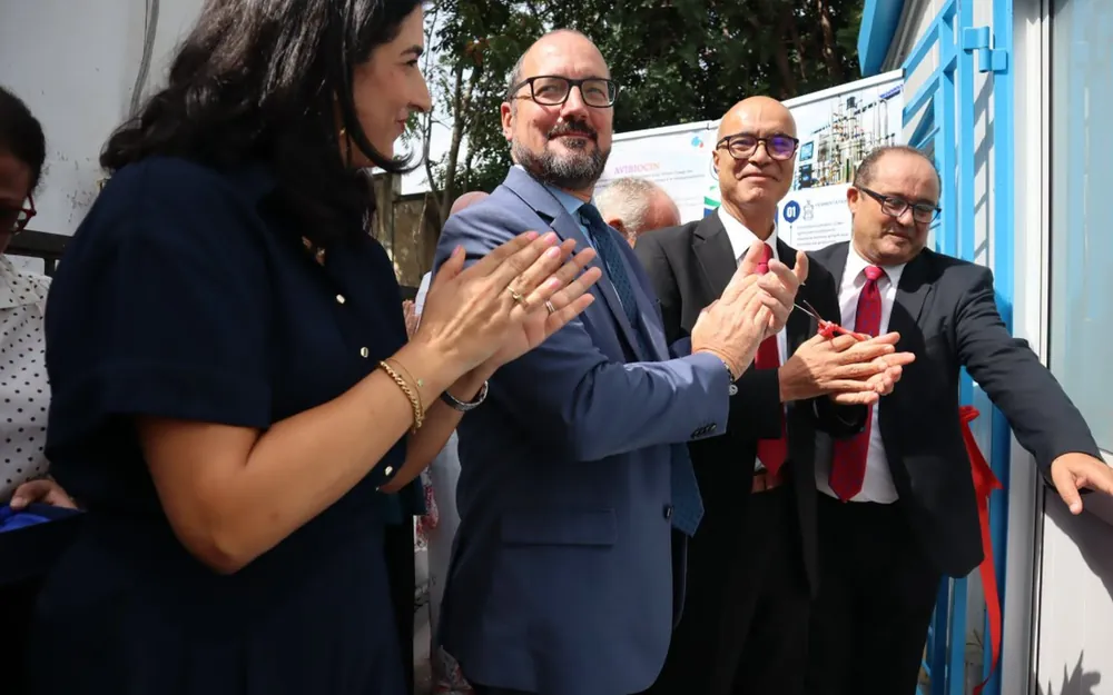Inauguration of the AviBiocin pilot fermentation unit at ISSBAT